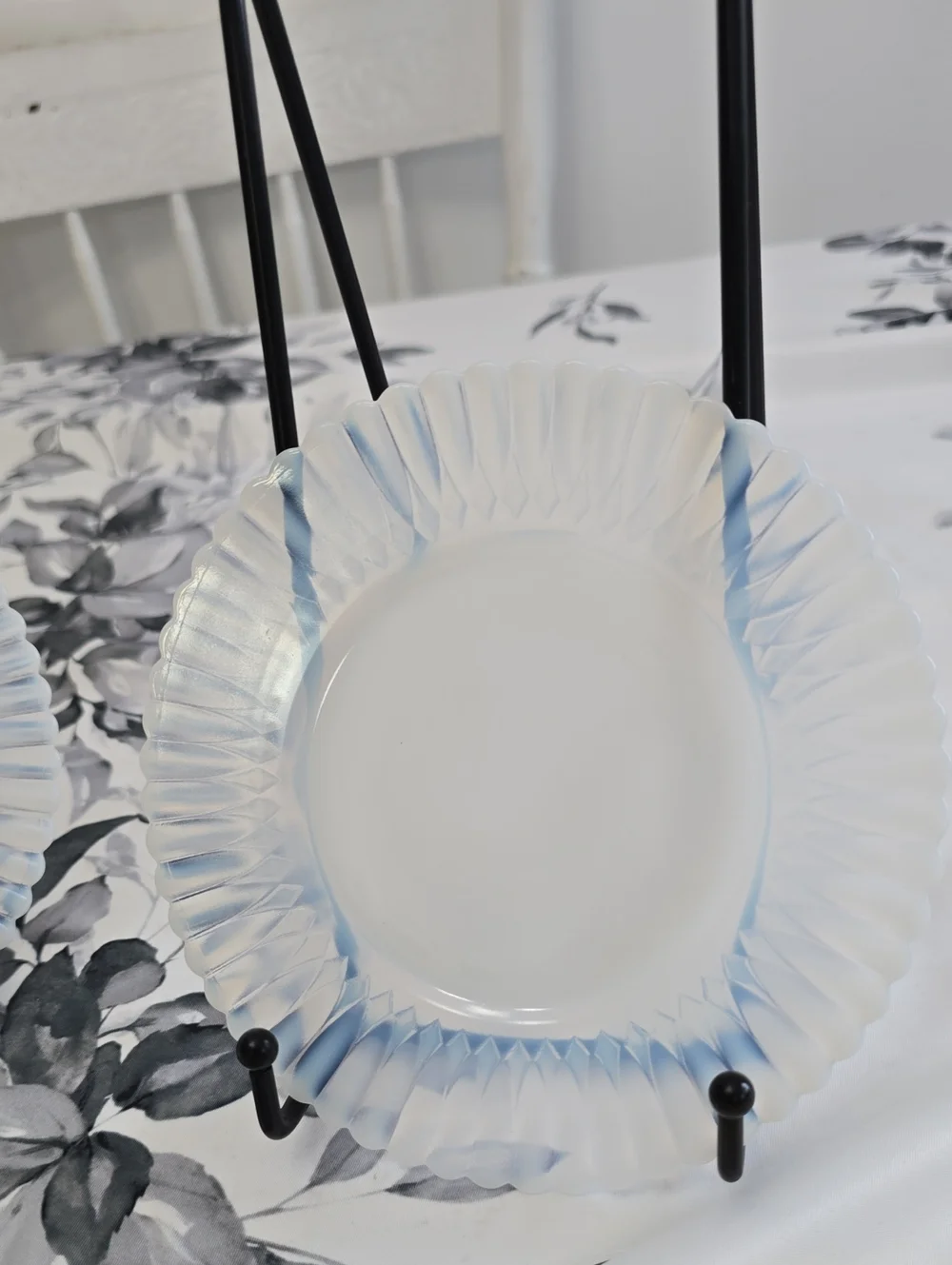 Vintage MacBeth Evans Set Of 8 Ringed Base Petalware Monax Bread Plates White 6
